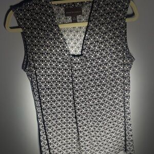 Dana Buchman sleeveless blouse